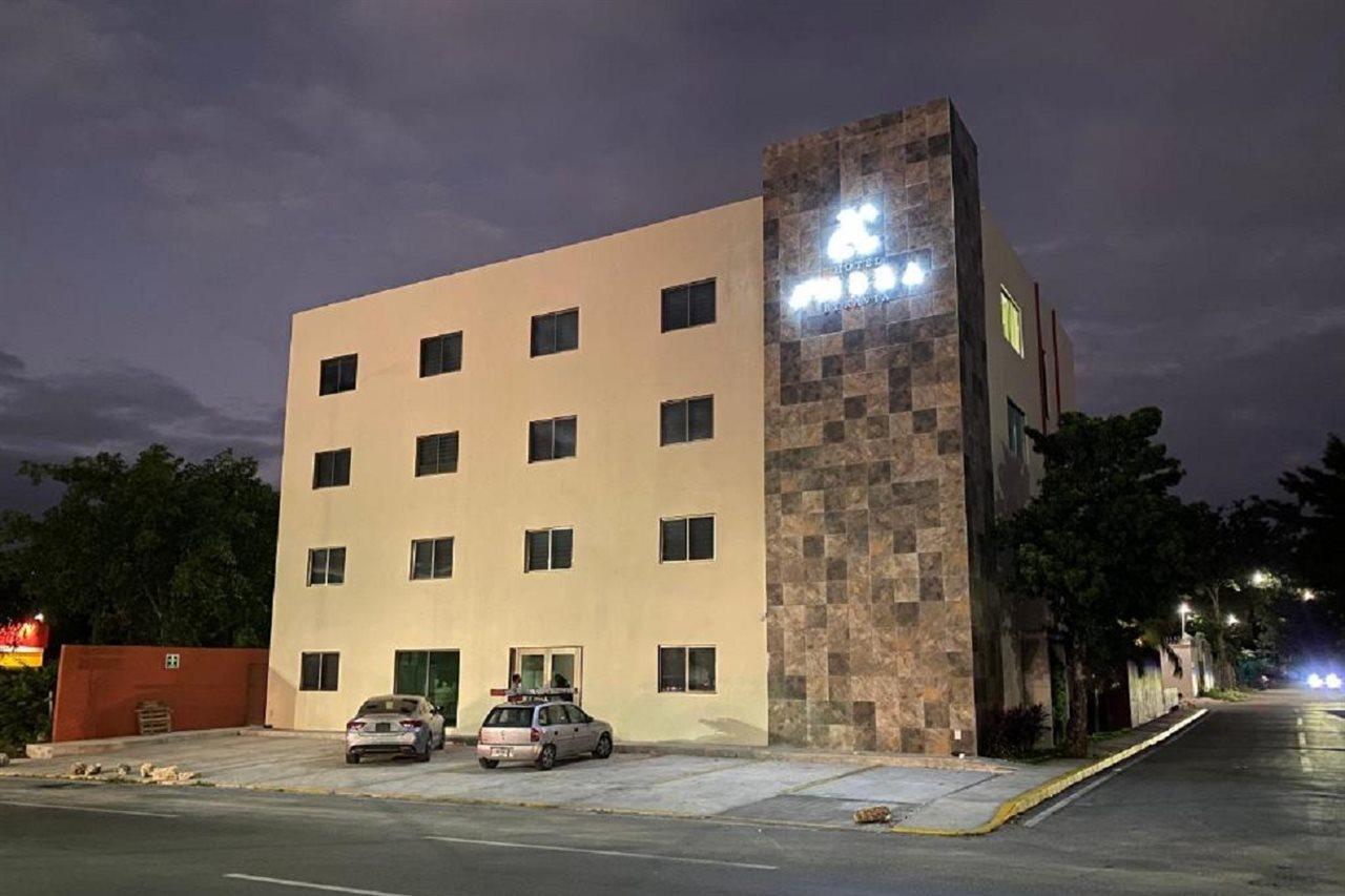 Hotel Ambra Playa del Carmen Exterior foto